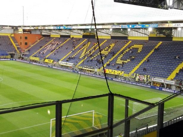 Met dank aan een goede NACompetitie: Carl Hoefkens vervoegt Peter Maes en Maarten Martens in de&nbsp;Eredivisie