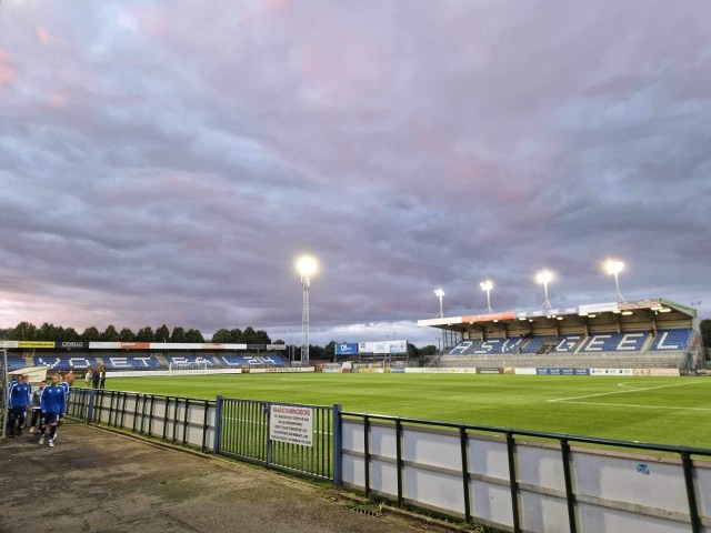 De Groundhopper: De Leunen (ASV Geel – KFC Turnhout; derby van de niet zo stille Kempen)